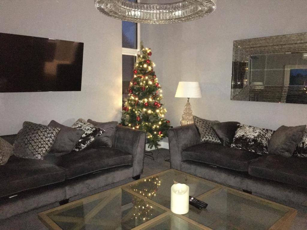River Views,Kinsale, Hosted By Exquisite Holiday Homes, Sleeps 26 Cork Exterior photo